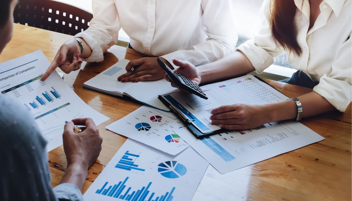 Neste artigo, o especialista comenta a respeito dos juros na economia e o que as estatísticas têm revelado.